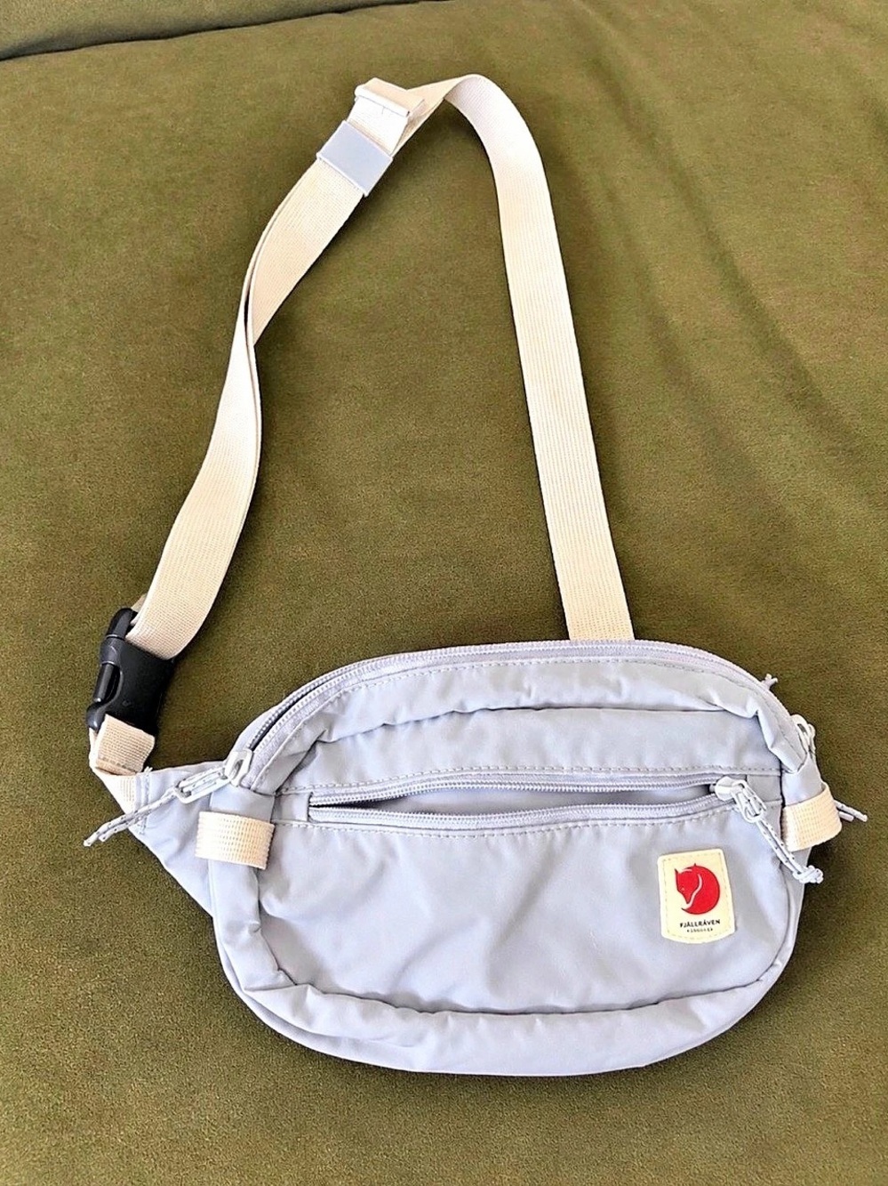 Fjällräven High Coast Hip Pack Crossbody Bag in Gray
